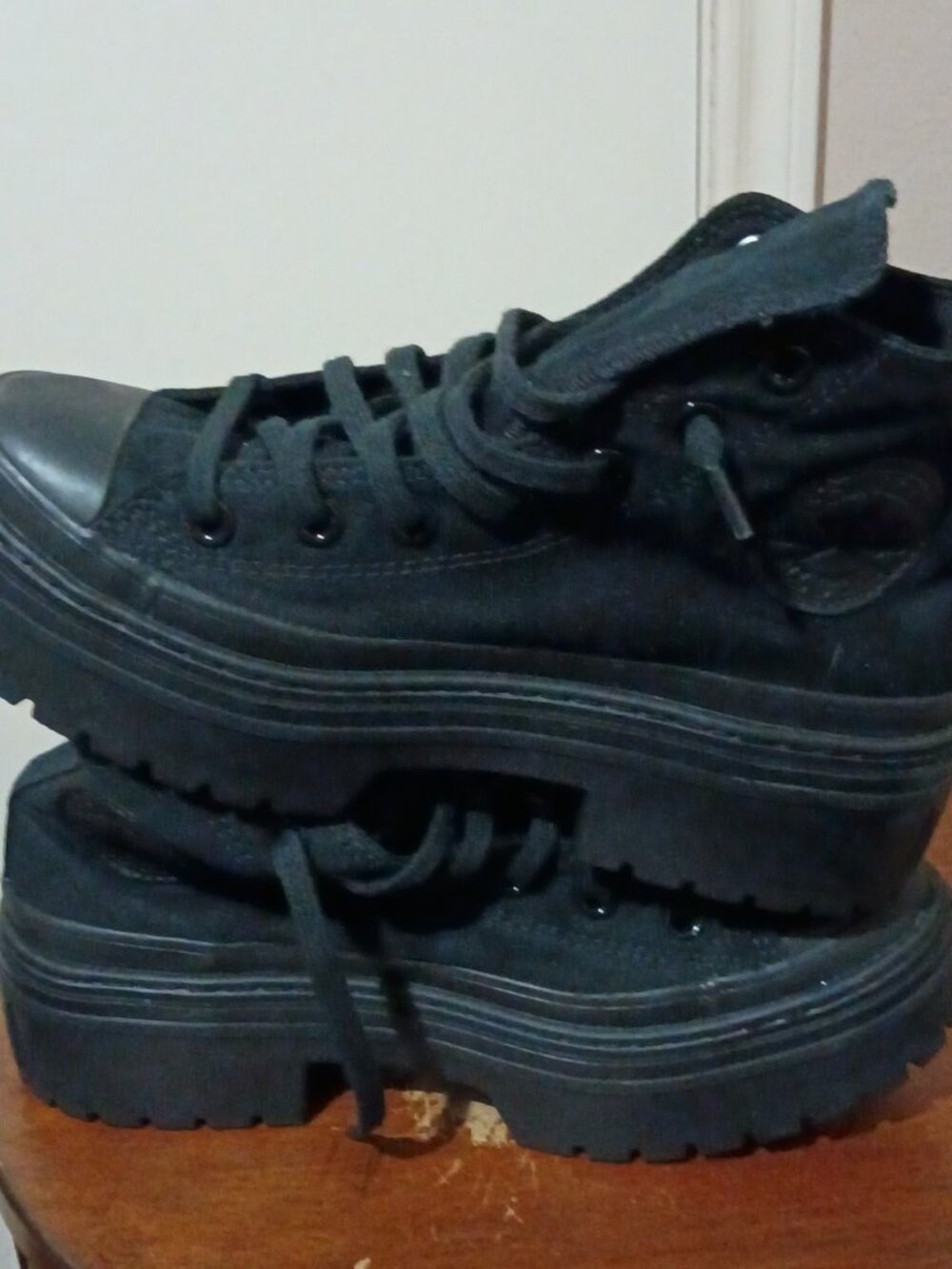 Converse Chuck Taylor Lugged Platform High Top Black Women's Size 7 Mens Size 5 - Picture 11 of 13